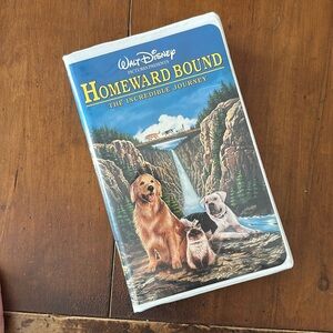 Homeward Bound VHS